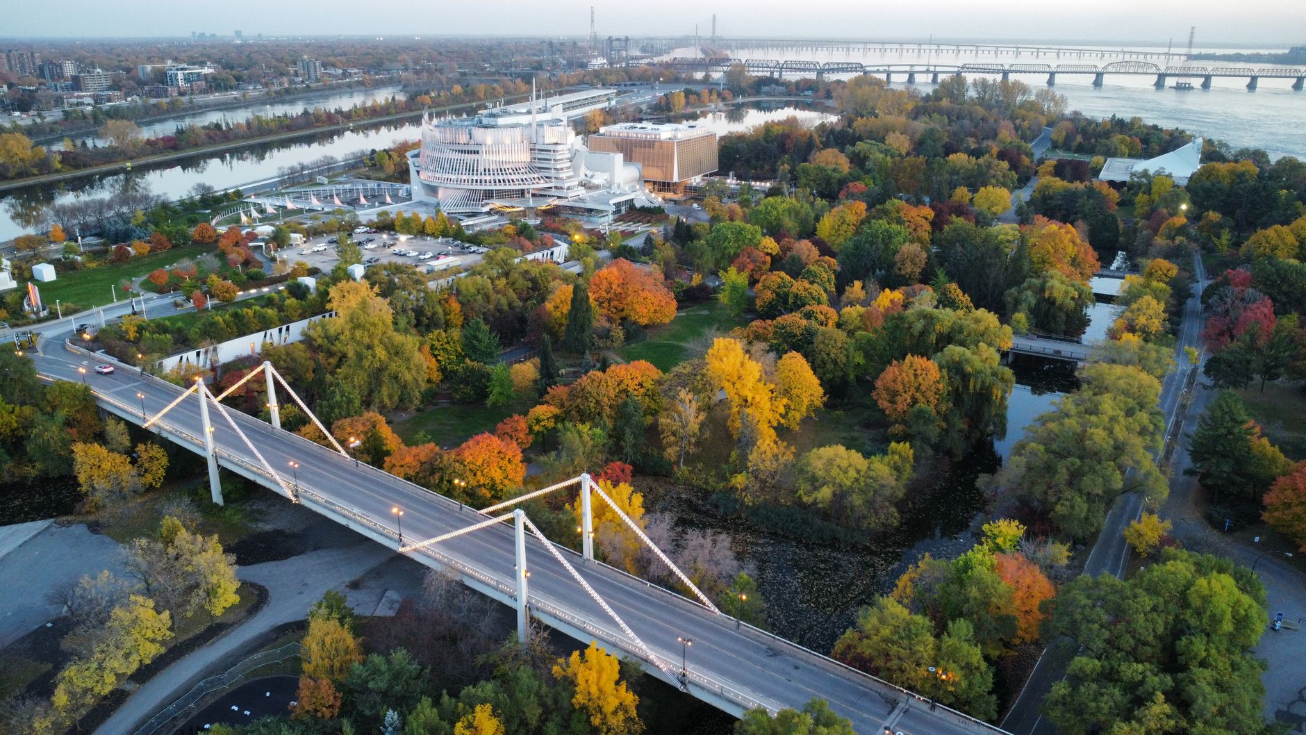 A stunning aerial view capturing the vibrant fall colors in a Montreal park.